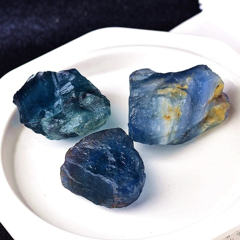 Natural Raw Blue Fluorite Crystal - Image 4