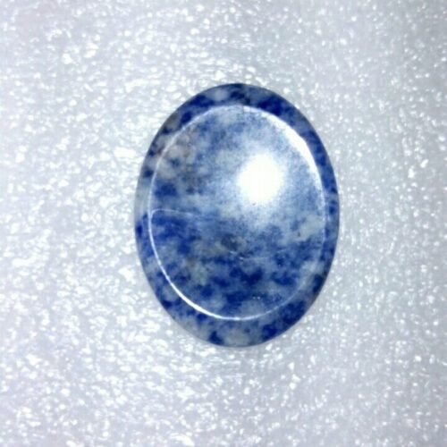Oval Thumb Natural Crystal Pressing Decompression Stone - Image 10