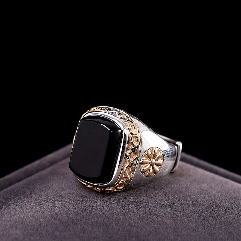 Personalized Men's Black Onyx Ring - Image 6